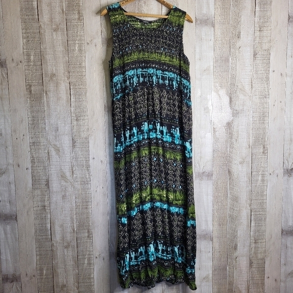 Long Flowy Summer Dress. Black, Blue, Green, White. XL. Strechy on top. - Picture 1 of 12